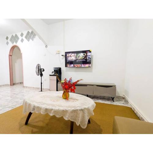 Lovina 4BR house nearby Grand Batam Mall A6-6