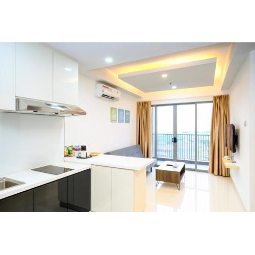 LOVINA 6-11 Harbour Bay Nagoya