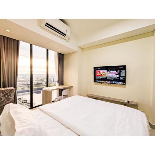 Lovina 819 at Pollux Meisterstadt