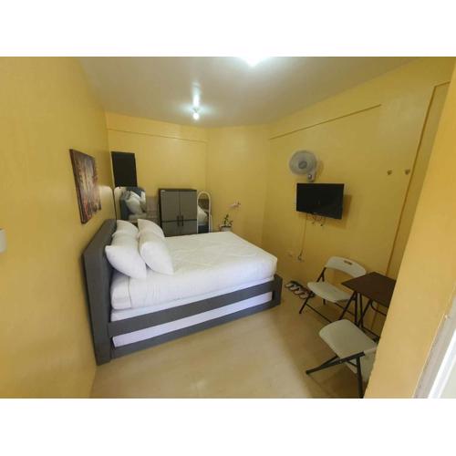 Lucena Meg's Studio Apmnt Deluxe rm-Near SM-Wifi
