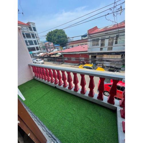 Lucena Transient near Mount Carmel & QMC