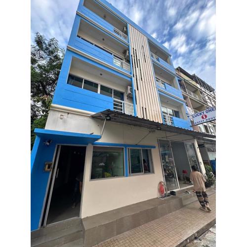 Lucky One Guesthouse