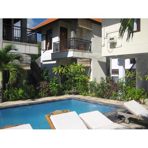 Lucky Paradise Bungalows on The Beach