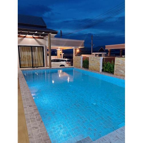 Luekpanee pool villa pranburi paknampran