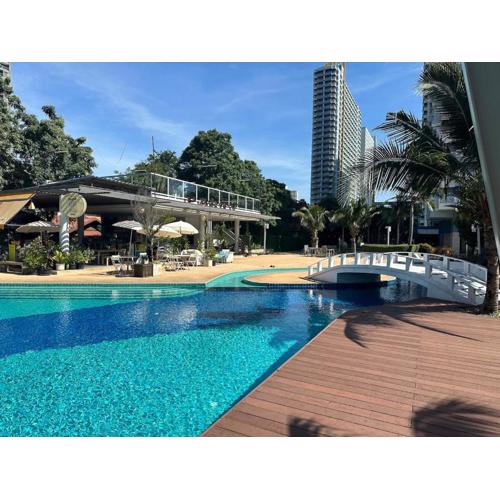 Lumpini Park Beach Pattaya