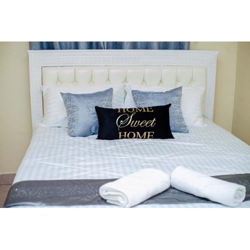 Lustra Homestay South B