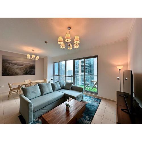 Lux BnB I The Residences I Sky Line Views