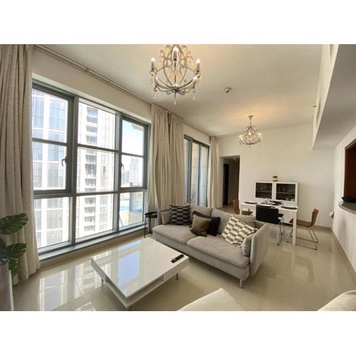 Lux BnB Standpoint Tower Burj & Fountain Views