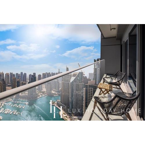 LUX Lavish Suite with Full Marina View 4