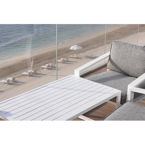 LUX Spacious 1 BR - Beachfront and Seaview