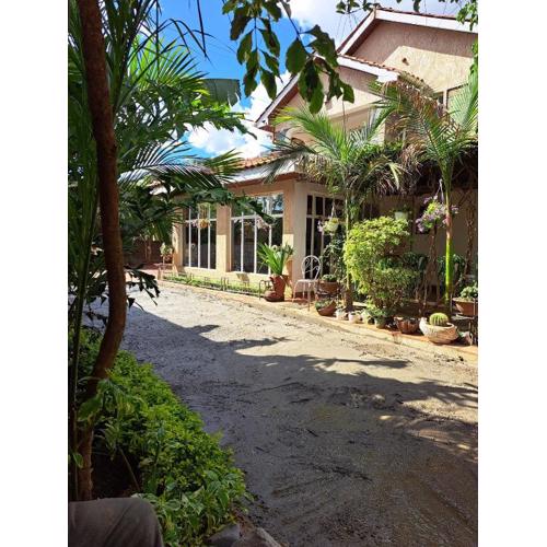 Lux suites Utawala Family House