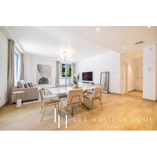 LUX The La Mer by The Sea Suite 4