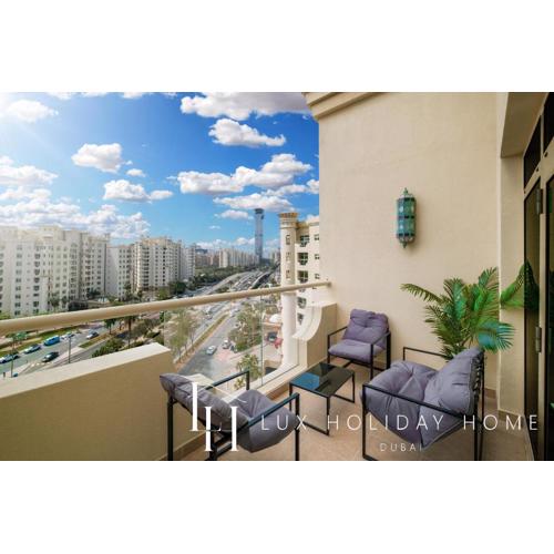 LUX The Shoreline Palm Island Skyline Suite 2