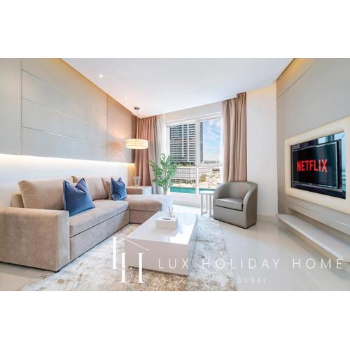 LUX The Voleo Canal View Suite