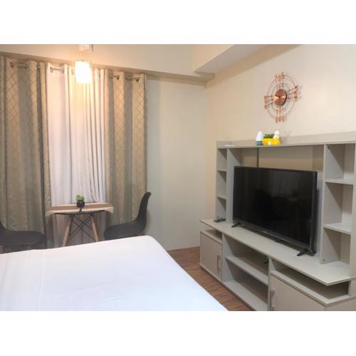 Luxanos Condo Place- Sunvida Tower