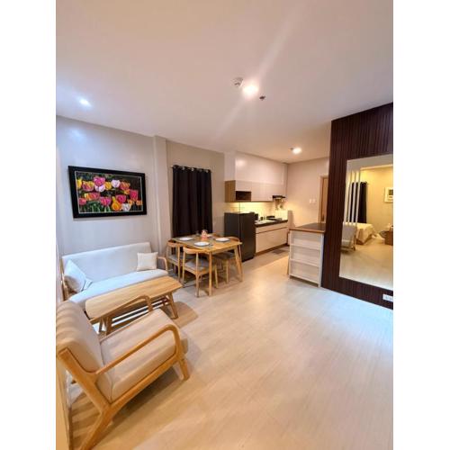 Luxe 1BR Penthouse in Hyde Cebu Park Residences