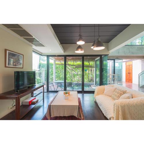 Luxe Bangkok Pool Villa 3 Min to Thonglor BTS & Nightlife