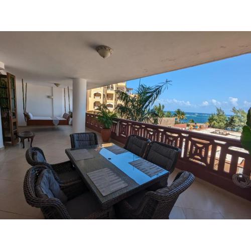 Luxe Beachfront Apartment