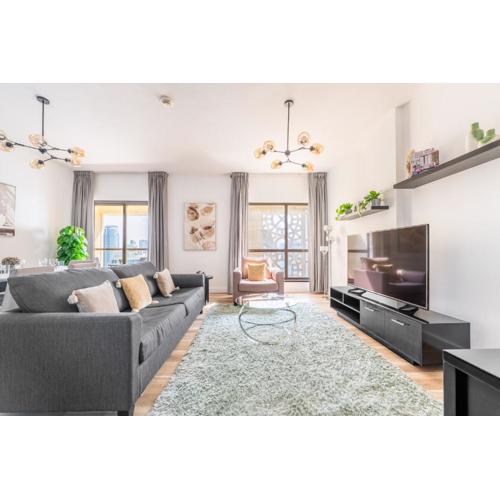 Luxe Marina View Retreat! 2BDRM