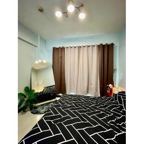 Luxe Suite near BGC and Venice Grand Canal, Mckinley
