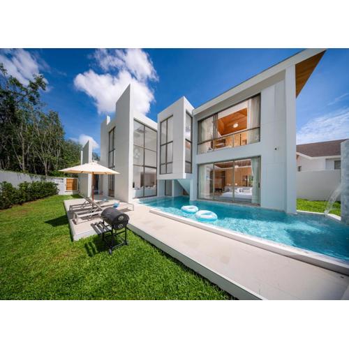 LuxPride 4BR Spacious Pool Villa for Group and Families