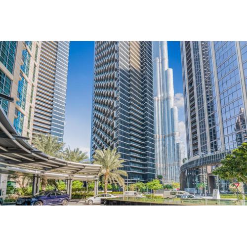 Luxueux Studio, Top emplacement