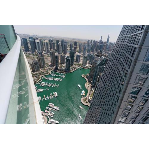 Luxurious 1BHK apartment Damac Heights Marina Dubai