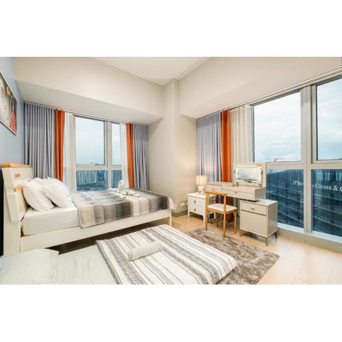 Luxurious 2 Bedroom in Uptown BGC Taguig
