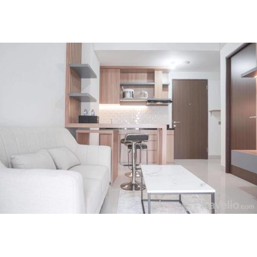 Luxurious 2BR at Transpark Cibubur Apartment By Travelio