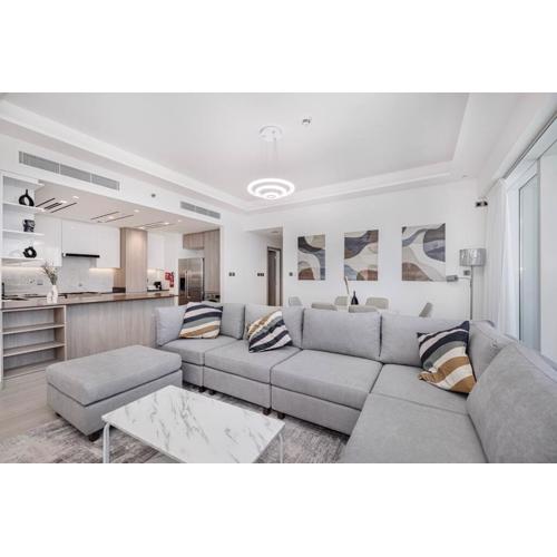 Luxurious 3Bedroom Apartment