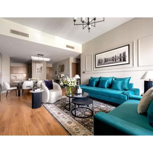 Luxurious 4BR Apartment with Full Burj Khalifa And Fountain Views, Downtown Dubai