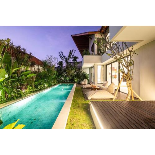 Luxurious 5 Bd Villa In Seminyak - Art Deco Style