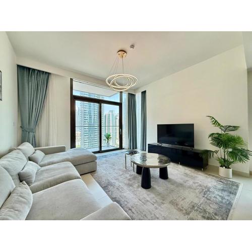 Luxurious and Spacious 2BR Burj Crown Downtown
