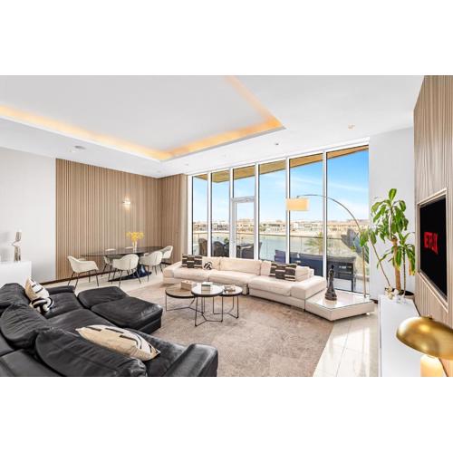 Luxurious and spacious 3 Bedroom Apartment TIARA Residence with private Beach&Pool, Burj and Atlantis Sea View