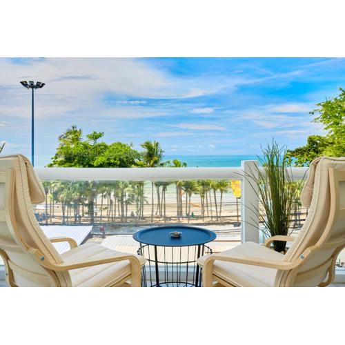 LUXURIOUS APARTMENT on JOMTIEN BEACH ROAD