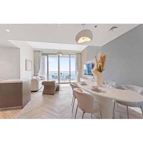 Luxurious Living in a 2 Bedroom at Forte Downtown