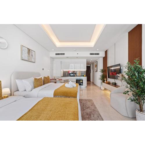 Luxurious New Studio! 2 Double Beds! Sleek Design & High-End Amenities in Dubai Downtown
