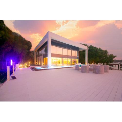 Luxurious Overwater Villa Escape on Nurai Island