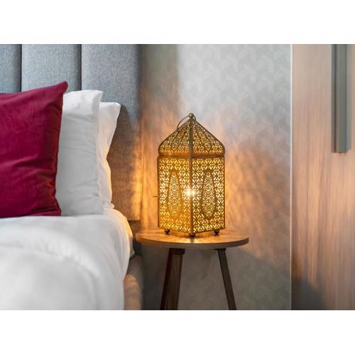 Luxurious & Spacious 2BR l Burj & Fountain Views l Walk to Dubai Mall l Pool l Gym