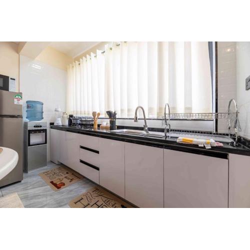 luxurious studio apartment in kilimani with gym and breathtaking city views