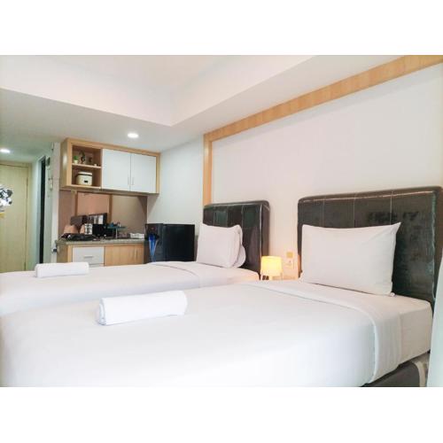 Luxurious Studio at De Prima Apartment By Travelio