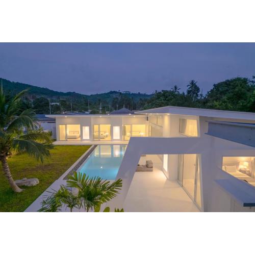 Luxurious Tropical 4br Villa Mimi With Private Pool