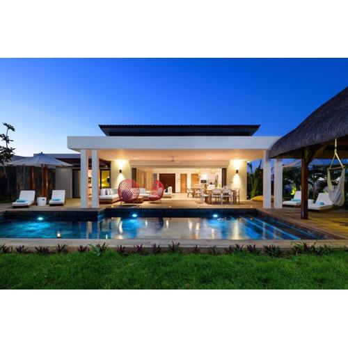 Luxurious Villa - Beach 1039m, Golf & Malls 4mn