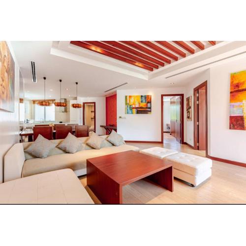 Luxuriously private seafront Bangtao beach