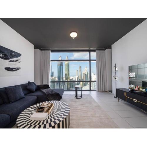 Luxury 1-Bed DIFC Stay - City Views in a Prime Area