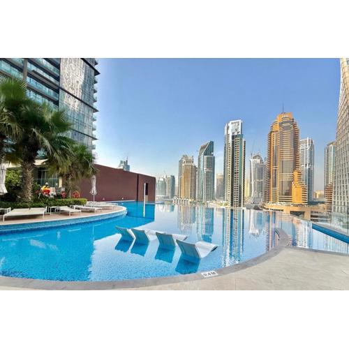 Luxury 1 Bedroom Apartment in Dubai Marina 5 Star