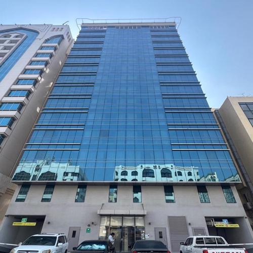 Luxury 1-bedroom fully furnished Lifeline apartment with free parking