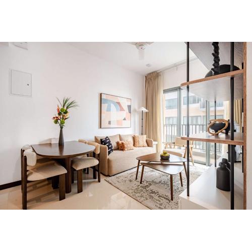 Luxury 2 Bed 2 Bath at Trizen by Resident Villas