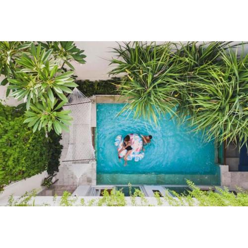 Luxury 2 BR Villa with Private Pool & Bathtub NE70