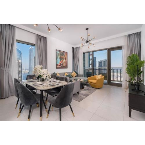 Luxury 2bedroom Dubai Creek Balcony & Views
